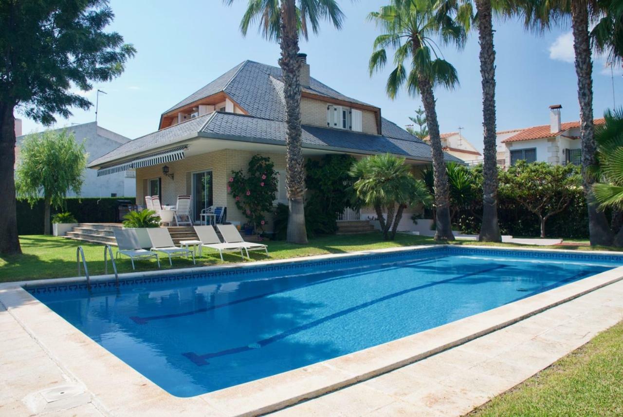 Villa Cala De La Mora Torredembarra Exterior foto